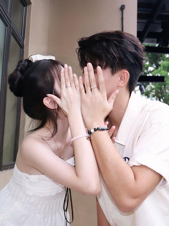 Giấc Mơ Màu Dâu Tây