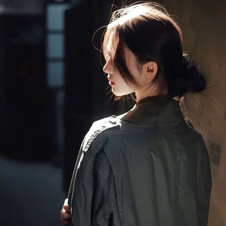 Con Gái Tôi Chết, Tôi Lại Nuôi Con Của Kẻ Phản Bội